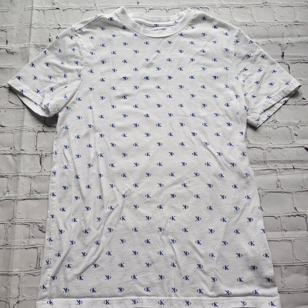 Calvin Klein Jeans Men’s White T-Shirt Small‎ S All Over Blue CK Logo Print Tee